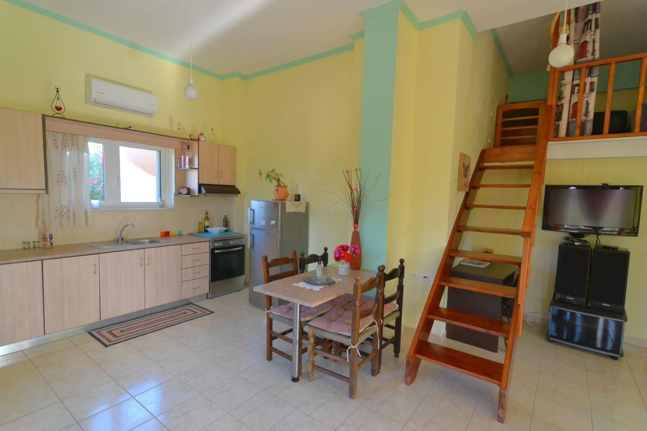 Hostal Kissamos Luxurious House Exterior foto
