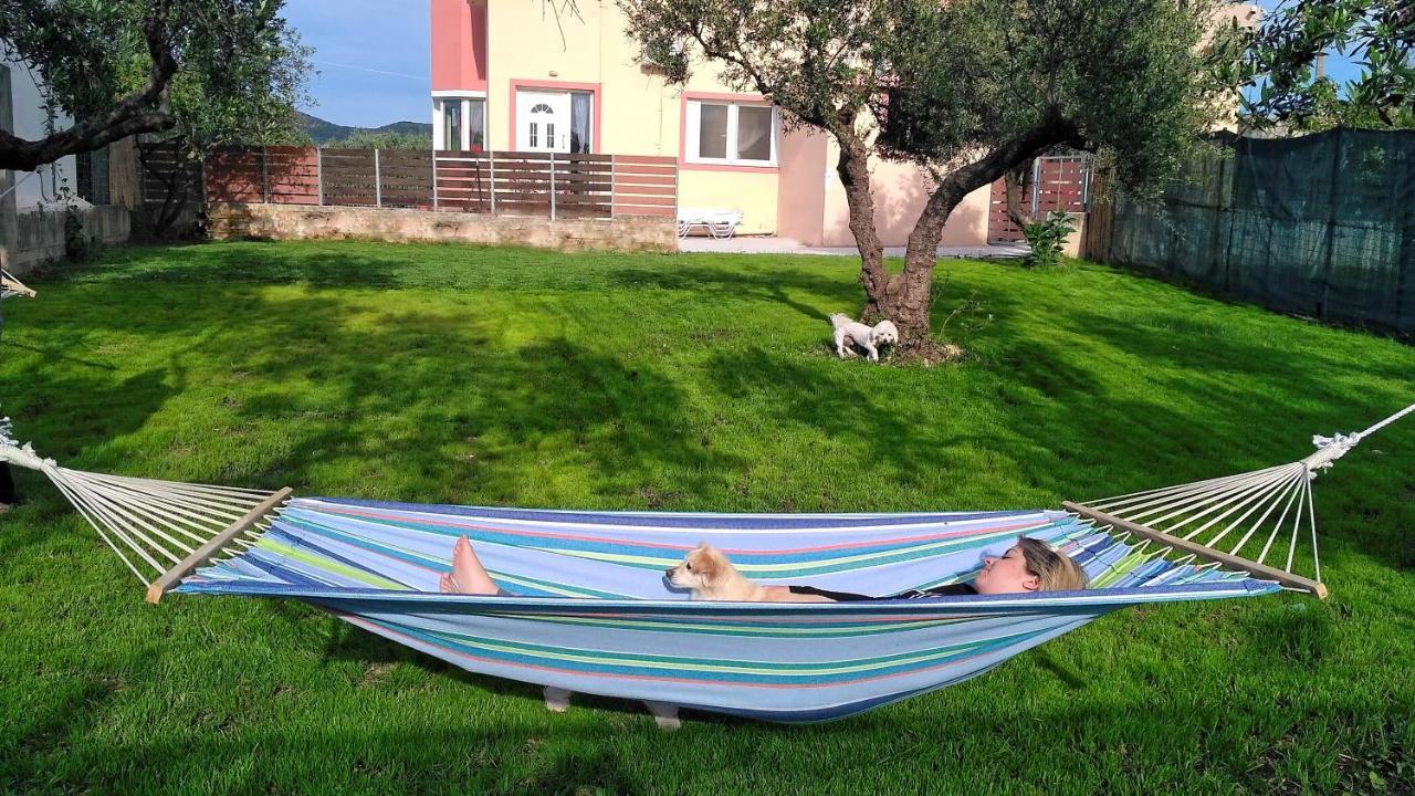 Hostal Kissamos Luxurious House Exterior foto